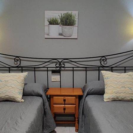 Gavín Apartamentos Lausan מראה חיצוני תמונה